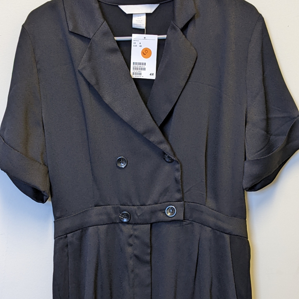 H&M Classic Black Jumpsuit - Picture 1 of 6